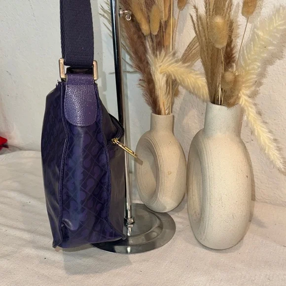 Elegant Gherardini Italy Genuine Leather PVC Crossbody Bag Purple Shoulder Bag - Picture 6 of 9